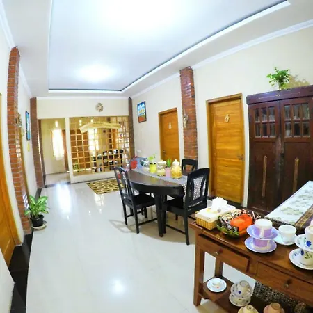 Ndalem Eyang Dwijo Hotel